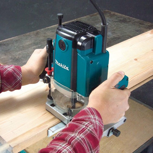 MAKITA RP2301FC05 12.7mm (1/2") Plunge Router